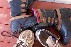 cleaning professionals say leave shoes at the door 